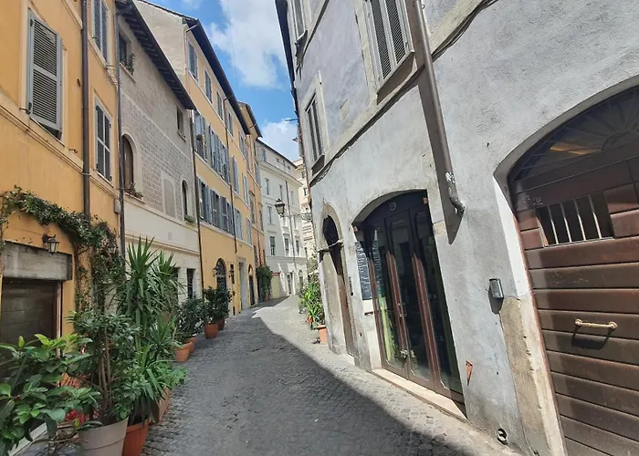 Town House Apartment *